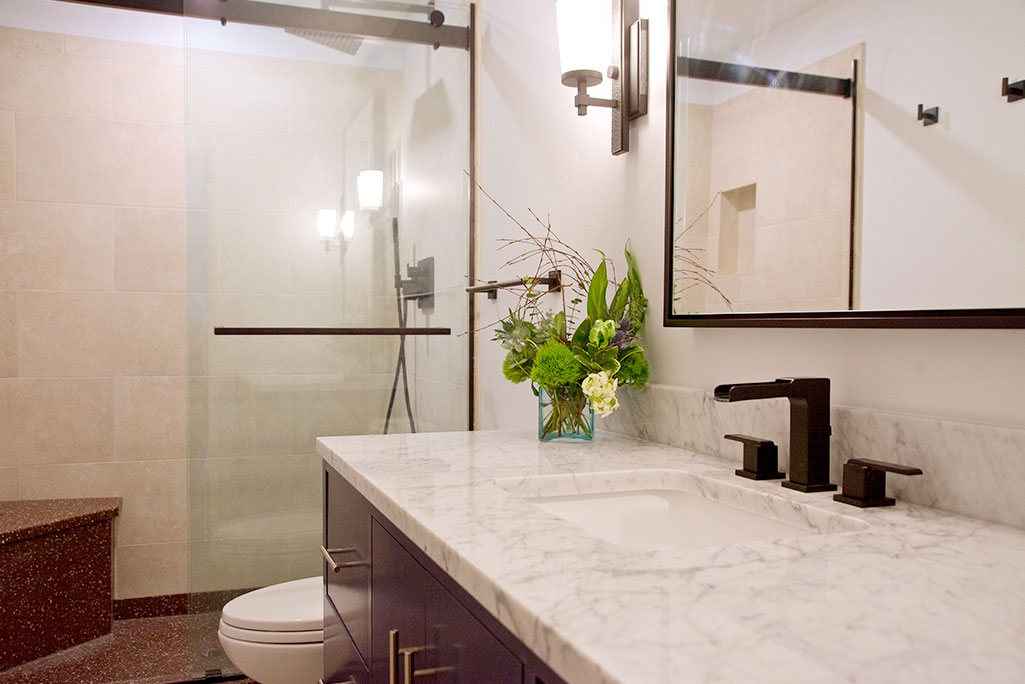 Eugene Bathroom Remodeler shows Single Vanity