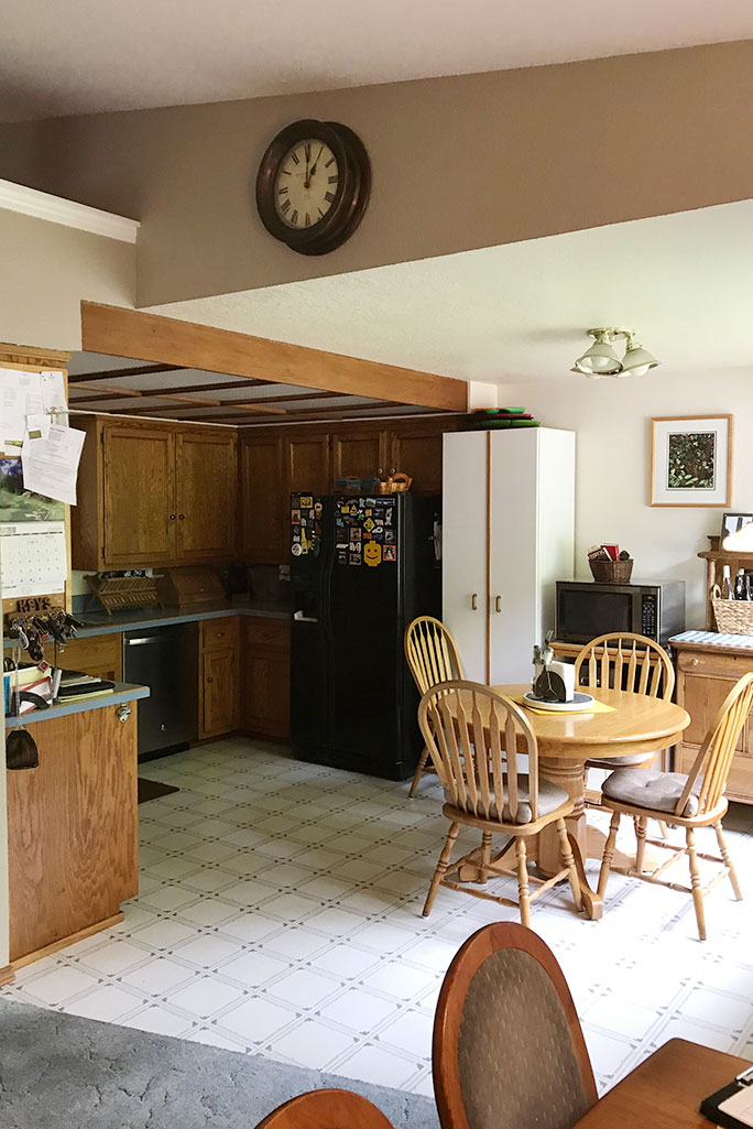 Breakfast Table in South Eugene Kitchen Before